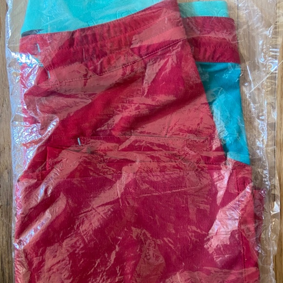 La Sportiva Women’s Tx Shorts Small in Bag w/ tags - Picture 3 of 5